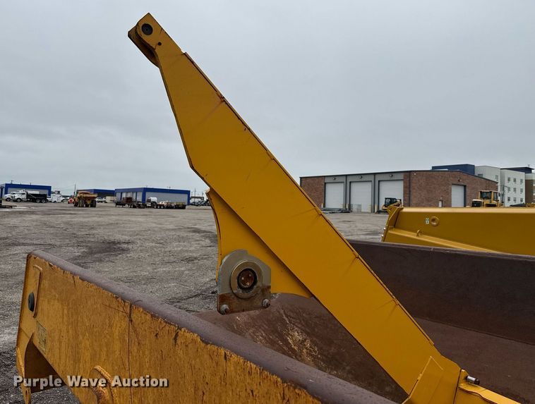 image for item ED5604 Volvo A25G dump bed