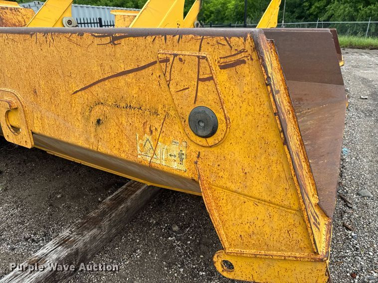 image for item ED5604 Volvo A25G dump bed