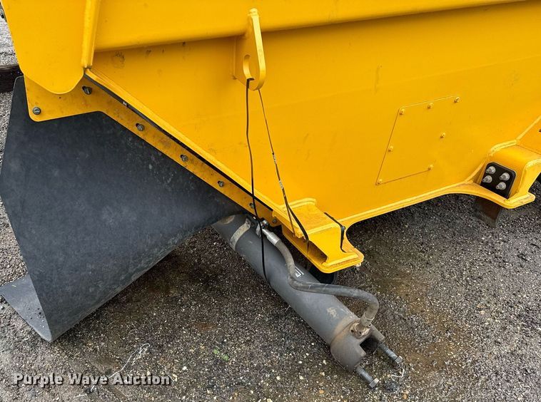 image for item ED5605 Volvo A25G dump bed