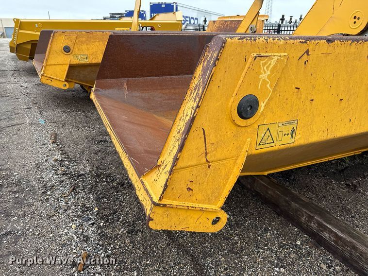 image for item ED5605 Volvo A25G dump bed