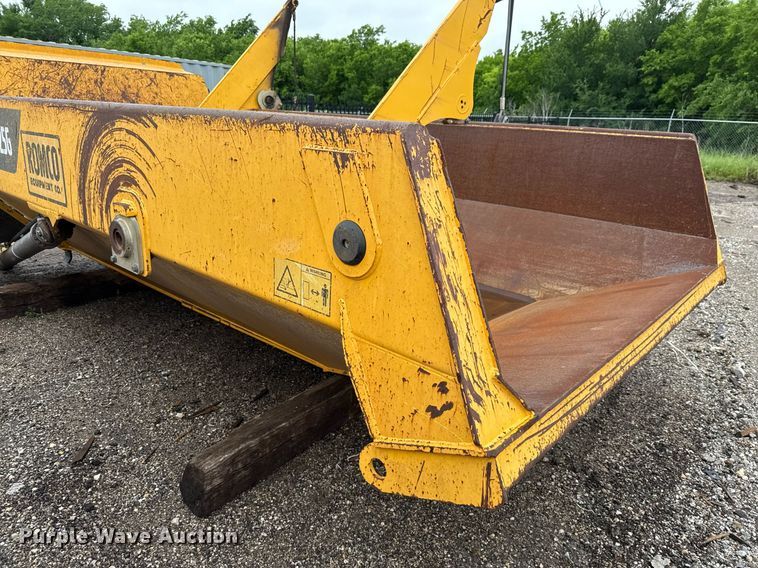 image for item ED5605 Volvo A25G dump bed