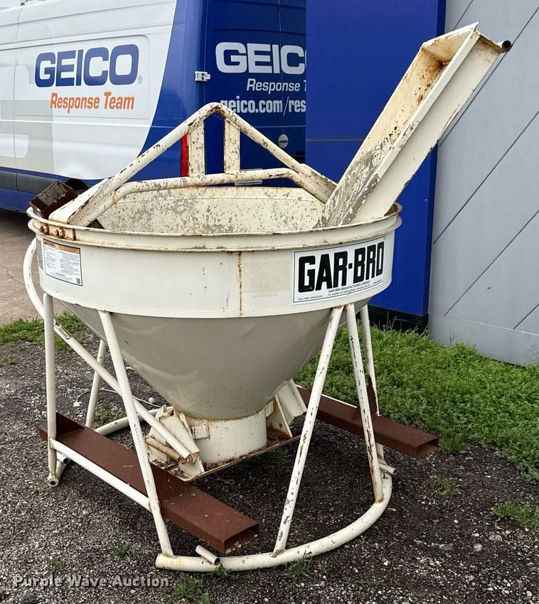image for item ED5606 2018 Gar-Bro 427-R concrete bucket