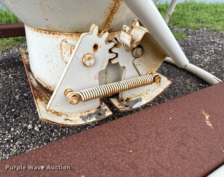 image for item ED5606 2018 Gar-Bro 427-R concrete bucket