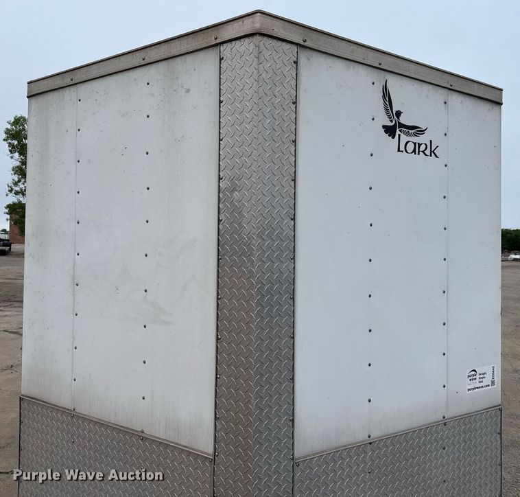 image for item ED5642 2018 Lark United Manufacturing VT716TA enclosed cargo trailer