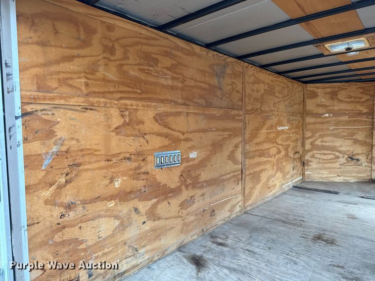 image for item ED5642 2018 Lark United Manufacturing VT716TA enclosed cargo trailer