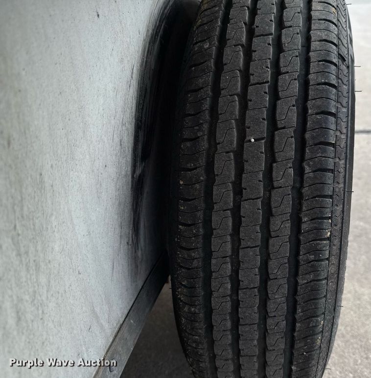 image for item ED5642 2018 Lark United Manufacturing VT716TA enclosed cargo trailer