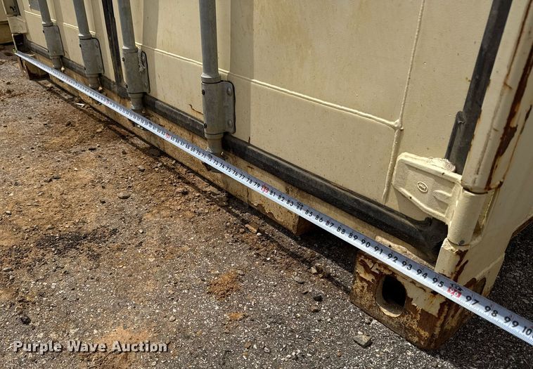 image for item ED5654 2009 A20-09DE storage container