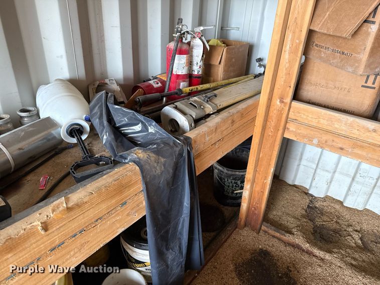 image for item ED5654 2009 A20-09DE storage container