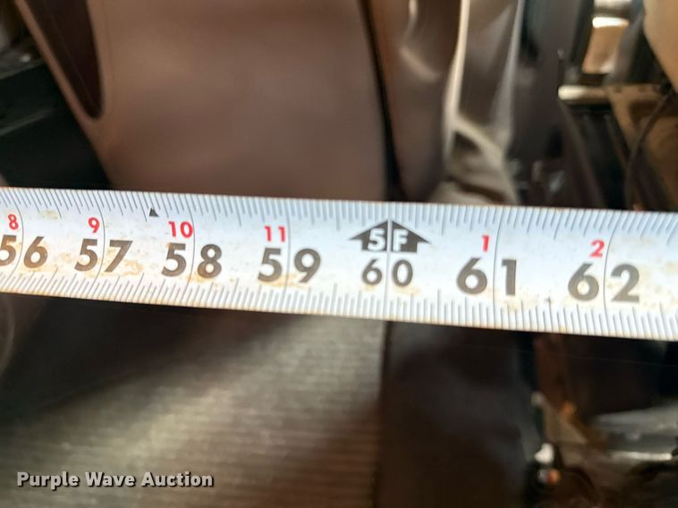 image for item ED5658 2022 Peterbilt 389 semi truck