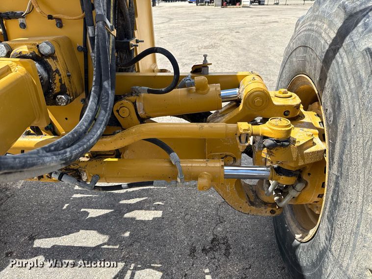 image for item ED5662 2019 Caterpillar 140M3 AWD motor grader