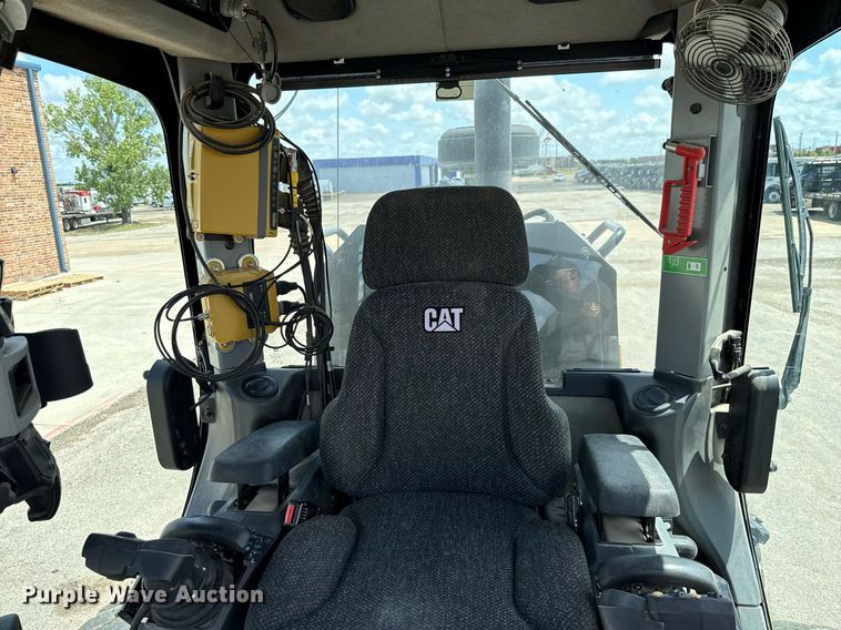 image for item ED5662 2019 Caterpillar 140M3 AWD motor grader