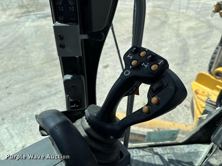 image for item ED5662 2019 Caterpillar 140M3 AWD motor grader