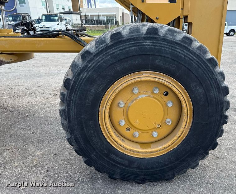 image for item ED5662 2019 Caterpillar 140M3 AWD motor grader