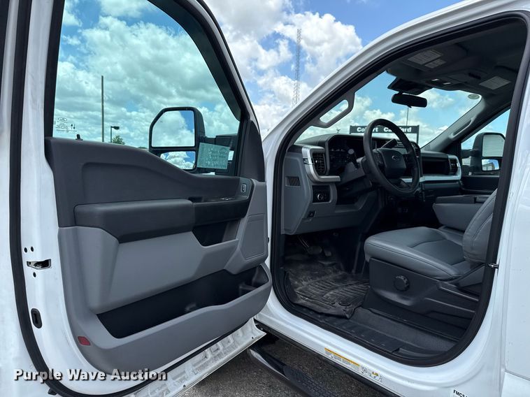 image for item ED5663 2024 Ford F550 Super Duty XL flatbed truck