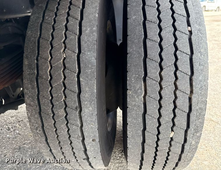 image for item ED5663 2024 Ford F550 Super Duty XL flatbed truck