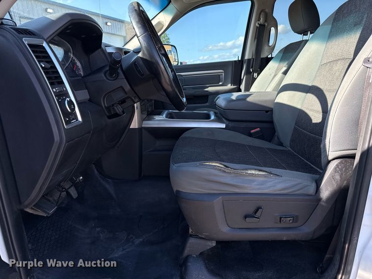 image for item ED5664 2018 Dodge Ram 2500 Crew Cab pickup truck