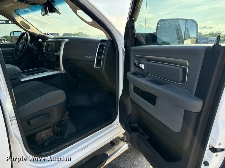 image for item ED5664 2018 Dodge Ram 2500 Crew Cab pickup truck