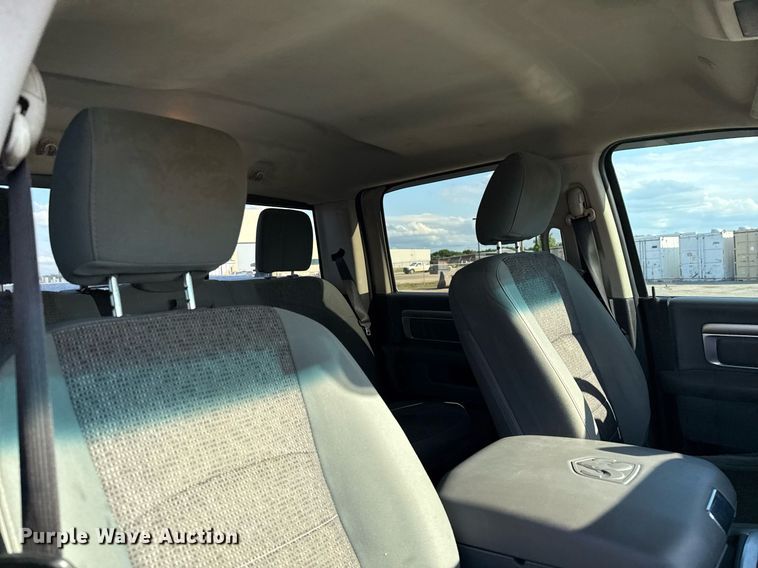 image for item ED5664 2018 Dodge Ram 2500 Crew Cab pickup truck