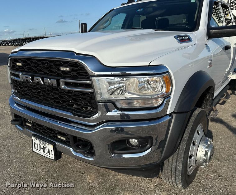 image for item ED5665 2019 Dodge Ram 5500 Crew Cab utility / service truck