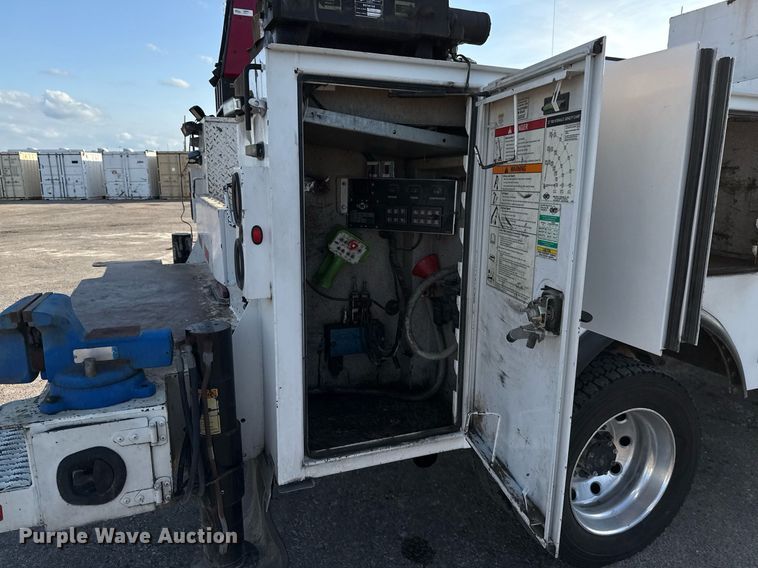 image for item ED5665 2019 Dodge Ram 5500 Crew Cab utility / service truck