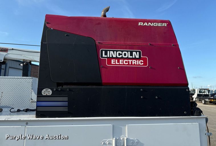 image for item ED5665 2019 Dodge Ram 5500 Crew Cab utility / service truck