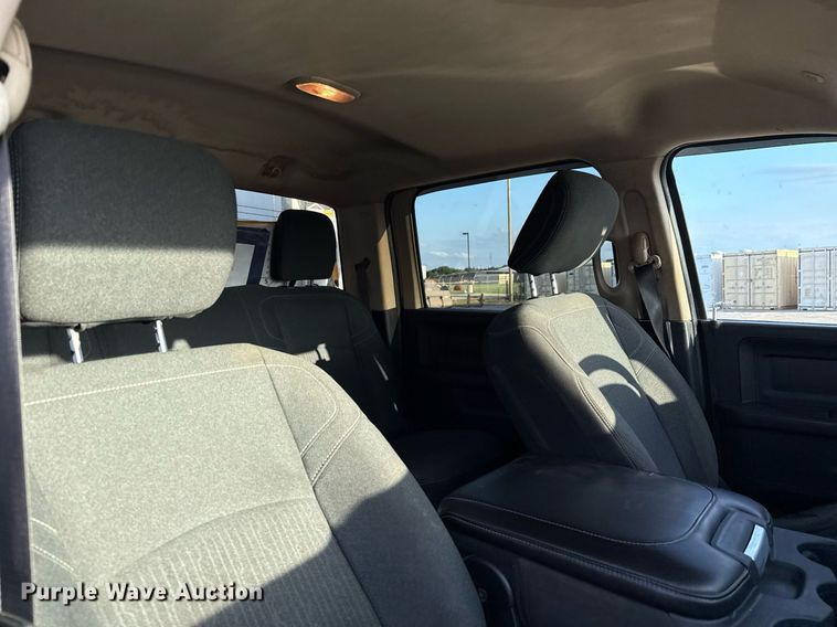 image for item ED5665 2019 Dodge Ram 5500 Crew Cab utility / service truck