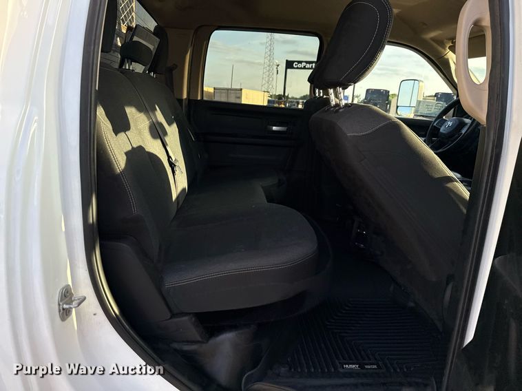 image for item ED5665 2019 Dodge Ram 5500 Crew Cab utility / service truck