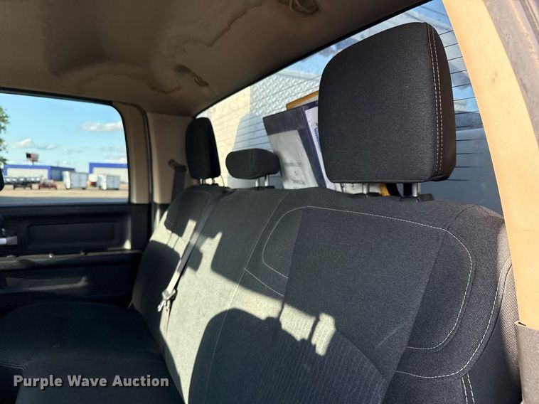 image for item ED5665 2019 Dodge Ram 5500 Crew Cab utility / service truck