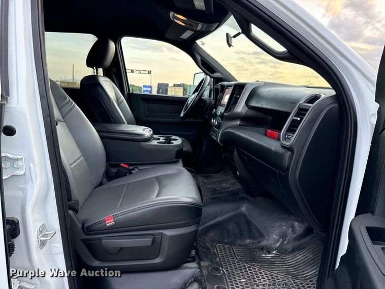 image for item ED5666 2024 Dodge Ram 5500 Crew Cab utility / service truck