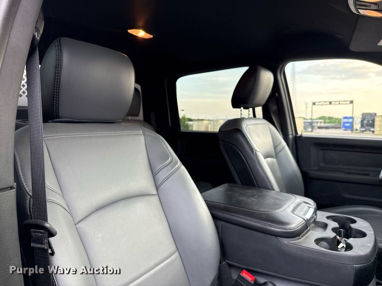 image for item ED5666 2024 Dodge Ram 5500 Crew Cab utility / service truck