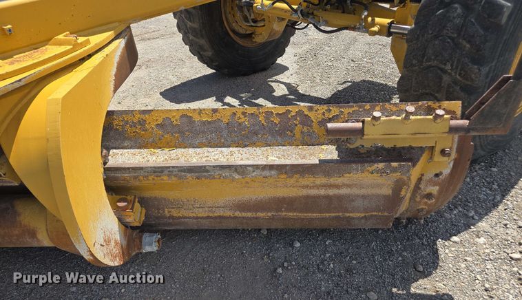 image for item EE0027 2019 Caterpillar 140M3 AWD motor grader