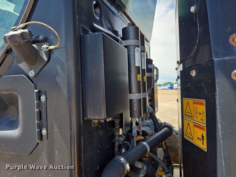 image for item EE0027 2019 Caterpillar 140M3 AWD motor grader