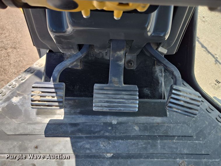 image for item EE0027 2019 Caterpillar 140M3 AWD motor grader