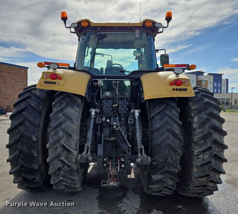 image for item EE0028 2015 Challenger MT675E MFWD tractor