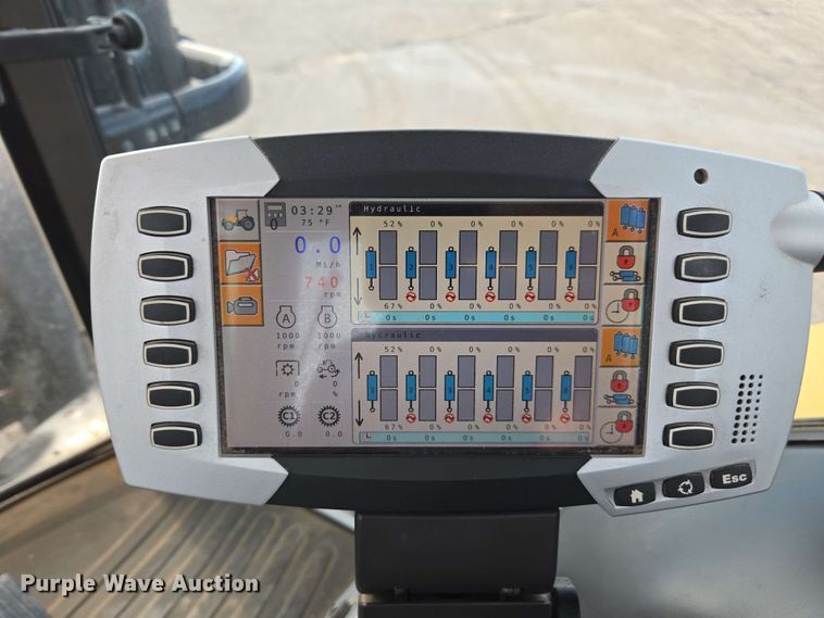 image for item EE0028 2015 Challenger MT675E MFWD tractor