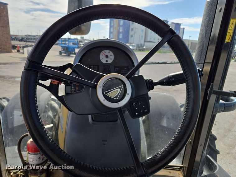 image for item EE0028 2015 Challenger MT675E MFWD tractor