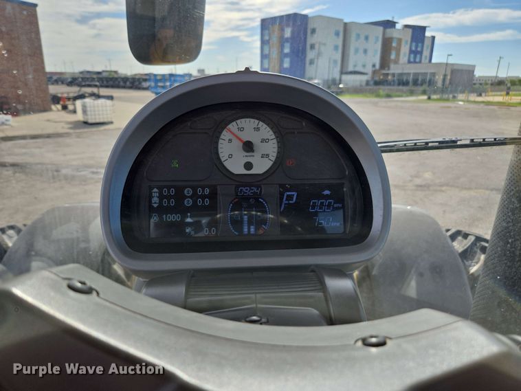 image for item EE0028 2015 Challenger MT675E MFWD tractor