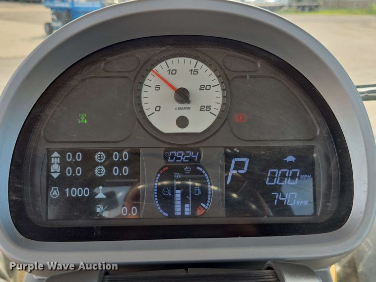 image for item EE0028 2015 Challenger MT675E MFWD tractor