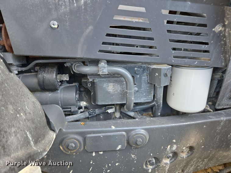 image for item EE0028 2015 Challenger MT675E MFWD tractor