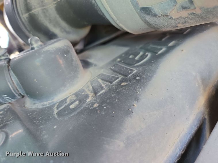 image for item EE0028 2015 Challenger MT675E MFWD tractor