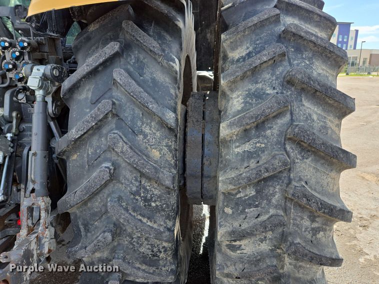 image for item EE0028 2015 Challenger MT675E MFWD tractor