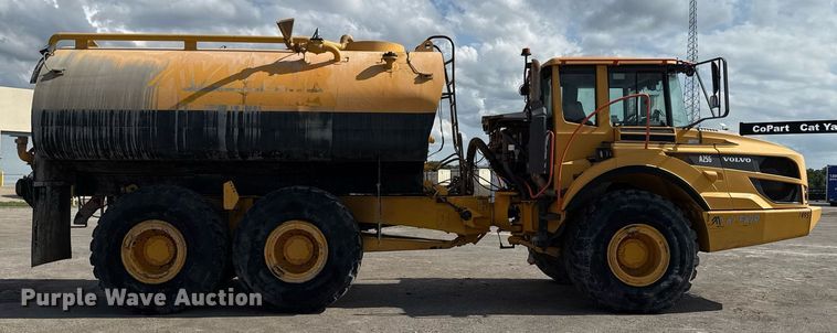 image for item EE0030 2018 Volvo A25G water wagon