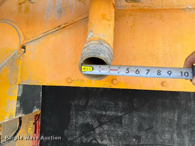 image for item EE0030 2018 Volvo A25G water wagon