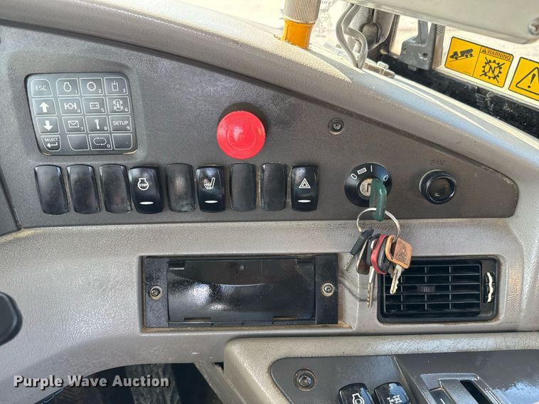 image for item EE0030 2018 Volvo A25G water wagon