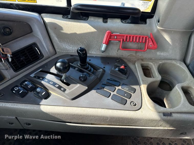 image for item EE0030 2018 Volvo A25G water wagon