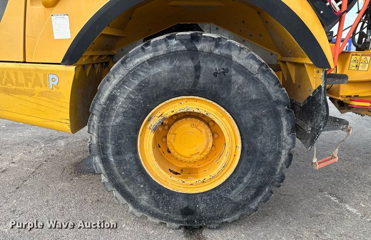 image for item EE0030 2018 Volvo A25G water wagon