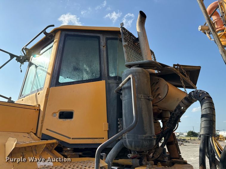 image for item EE0031 2008 Volvo A25E water wagon