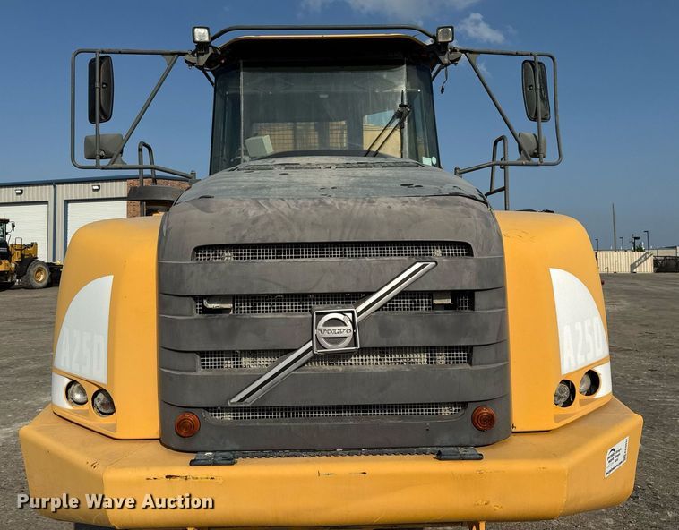 image for item EE0031 2008 Volvo A25E water wagon