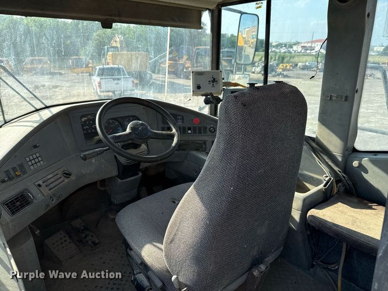 image for item EE0031 2008 Volvo A25E water wagon