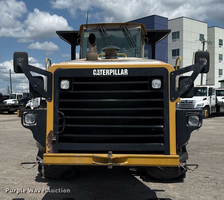 image for item EE0032 2016 Caterpillar RM300 reclaimer